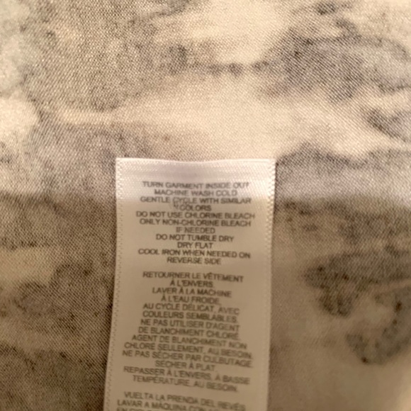 Signature Collection Top - Picture 6 of 6